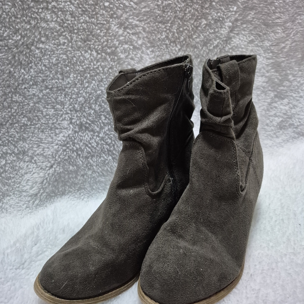 Women's Suede Ankle Boots